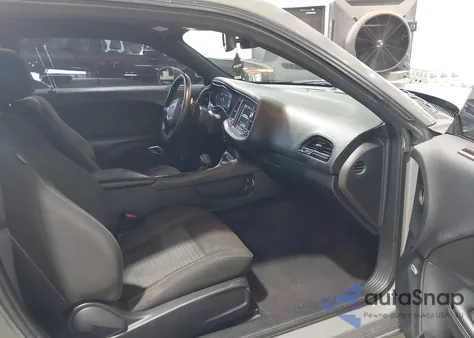 2017 Dodge Challenger R/T из США, поврежденный, VIN 2C3CDZBT5HH650466